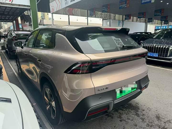 Фото 9 - Changan Qiyuan (Nevo) Q05