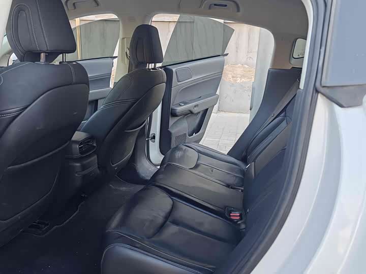 Фото 6 - XPeng G6