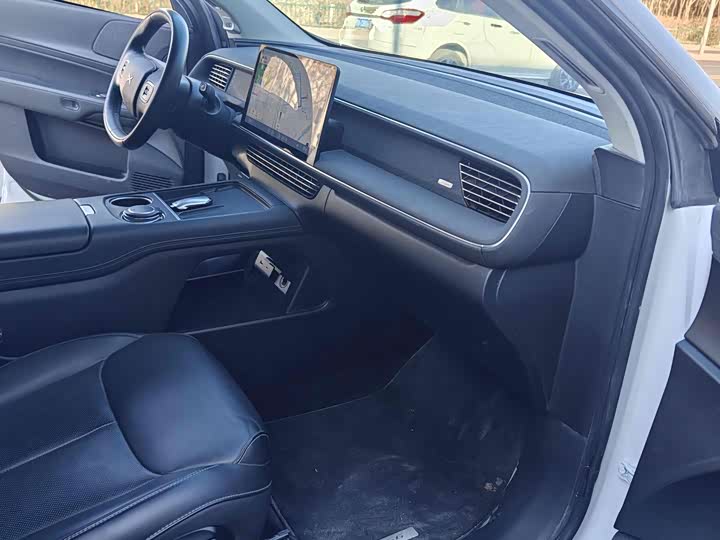 Фото 8 - XPeng G6