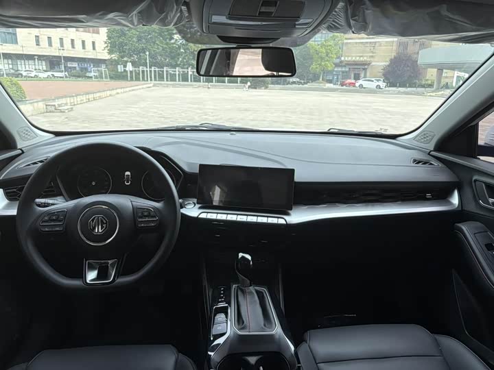 Фото 6 - MG Motor 5