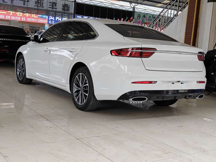 Фото 7 - Geely Preface