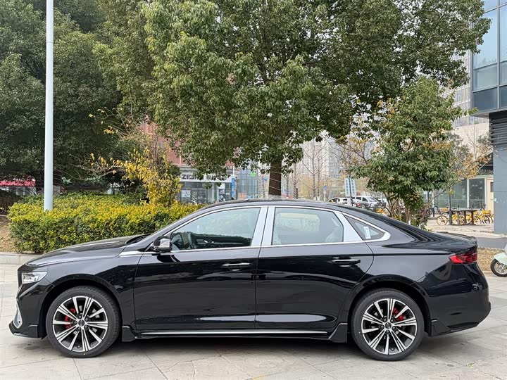 Фото 3 - Geely Preface