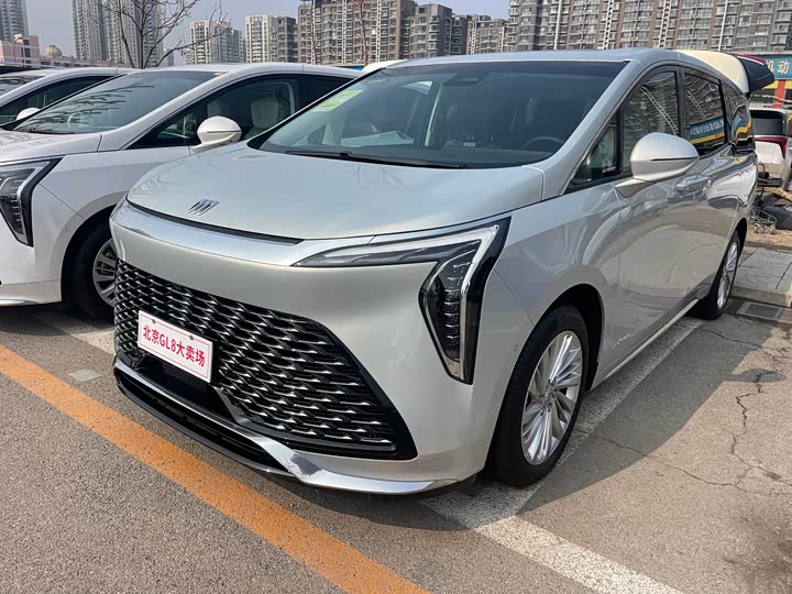 Фото 1 - Buick GL8 Century