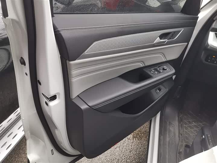 Photo 7 - Volkswagen Tavendor