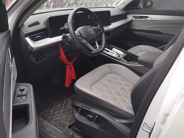 Photo 9 - Volkswagen Tavendor