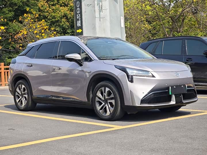 Фото 3 - GAC Aion LX