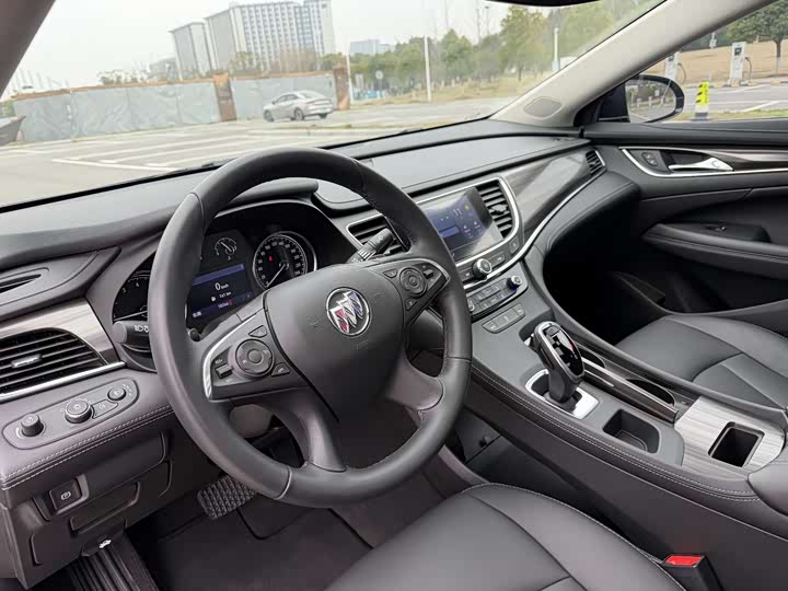 Фото 6 - Buick LaCrosse