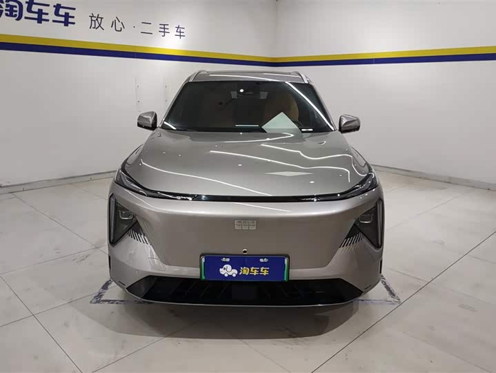 Photo 2 - Geely Galaxy L7