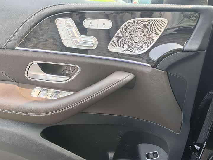 Фото 4 - Mercedes-Benz GLS-Class