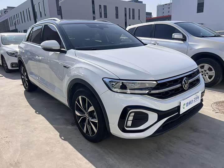 Фото 2 - Volkswagen T-Roc