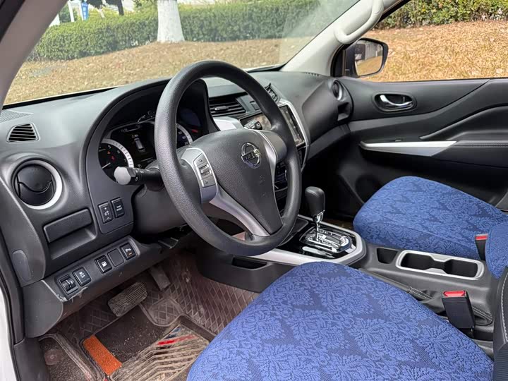 Фото 7 - Nissan Terra