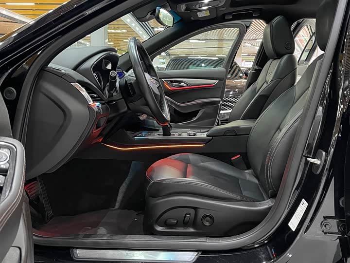 Photo 8 - Cadillac CT5