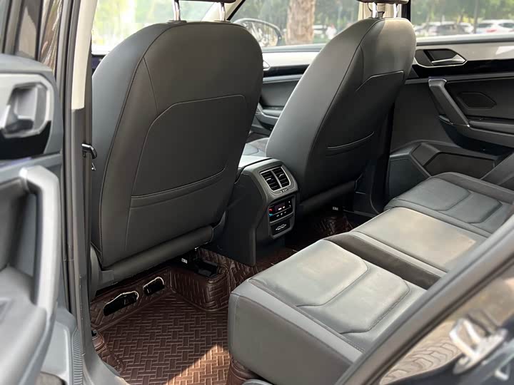 Фото 5 - Volkswagen Tayron