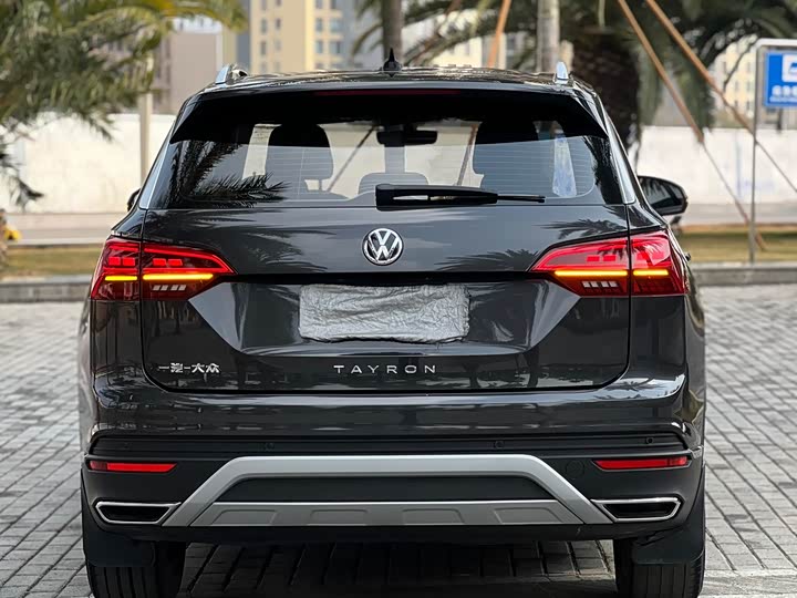 Фото 8 - Volkswagen Tayron