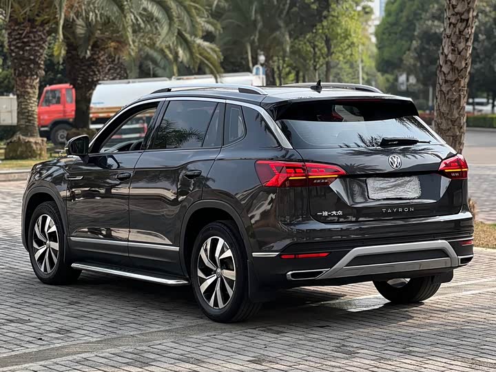 Фото 9 - Volkswagen Tayron