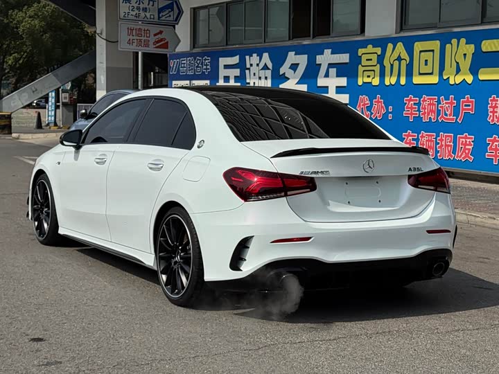 Фото 4 - Mercedes-Benz A-Class AMG