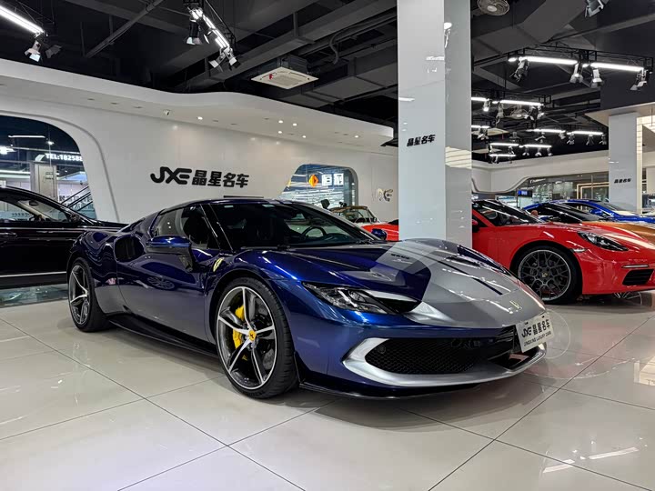 Фото 3 - Ferrari 296