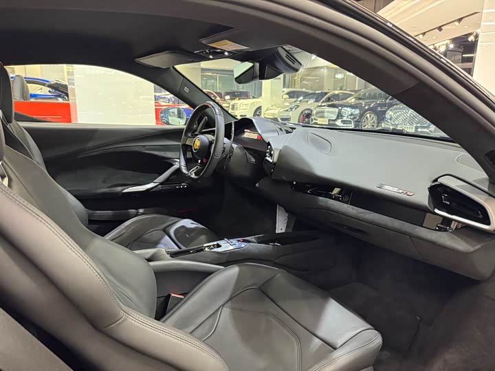 Фото 8 - Ferrari 296