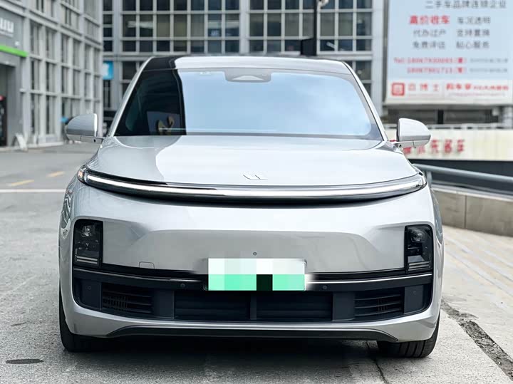 Фото 2 - LiXiang L8