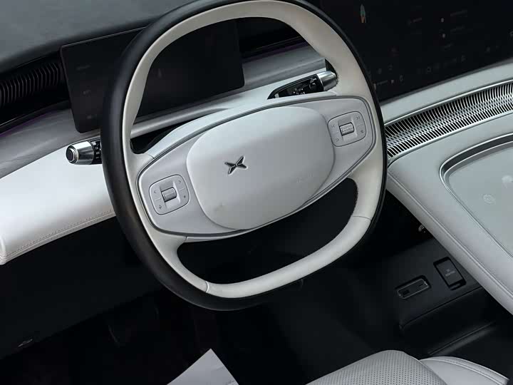 Фото 4 - XPeng X9