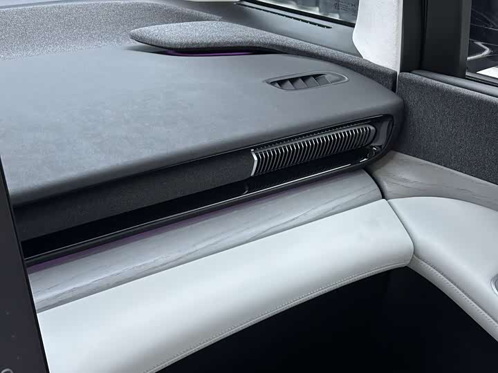 Фото 5 - XPeng X9