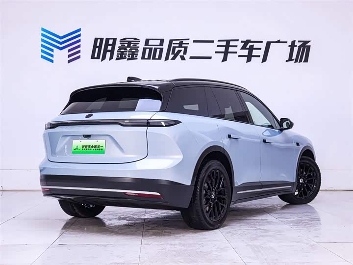 Фото 7 - Nio ES6