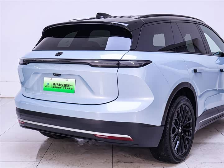 Фото 8 - Nio ES6