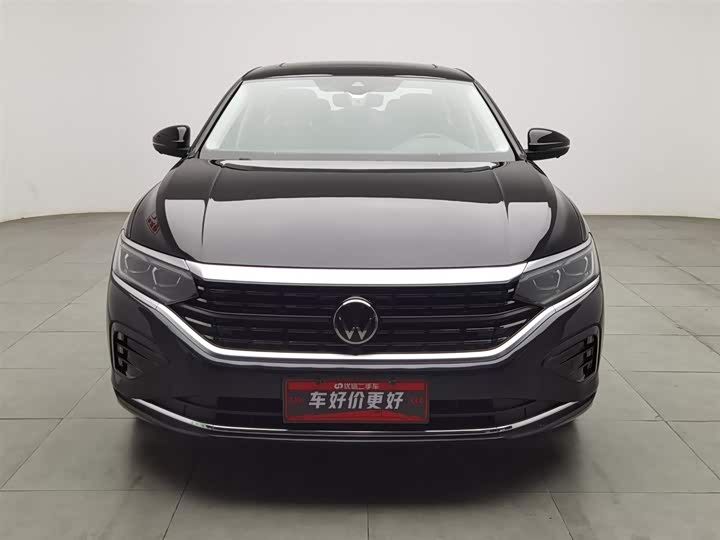 Фото 3 - Volkswagen Passat