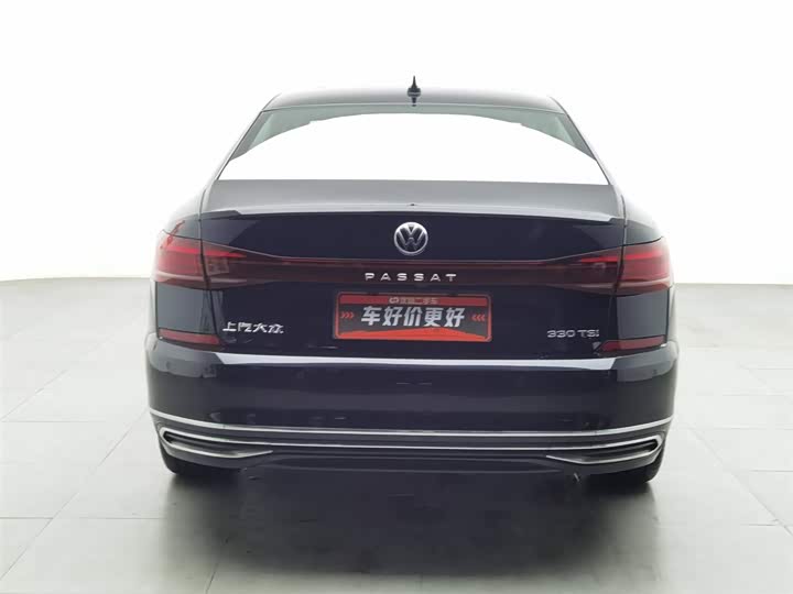 Фото 4 - Volkswagen Passat