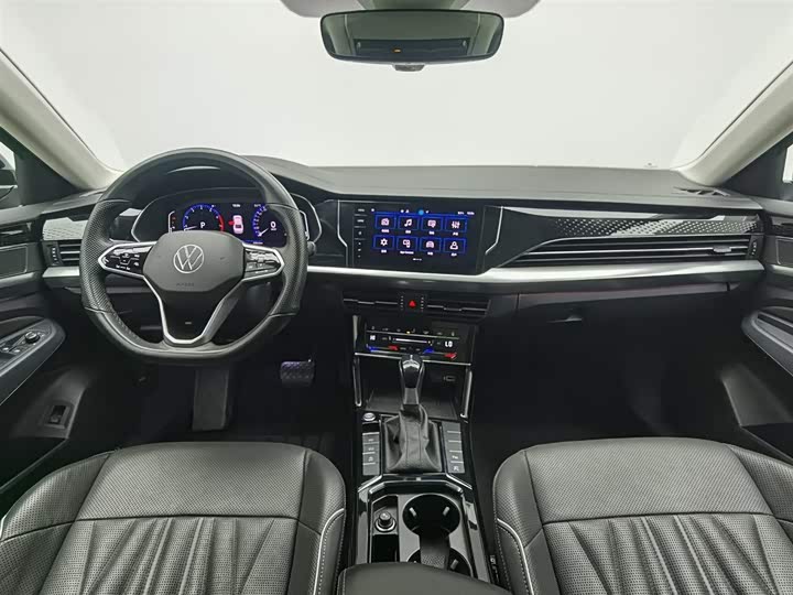 Фото 5 - Volkswagen Passat