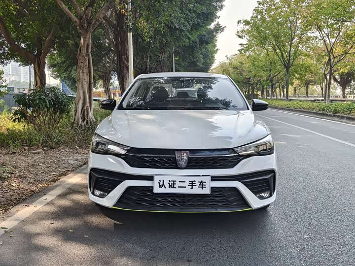 Фото 2 - Roewe i5