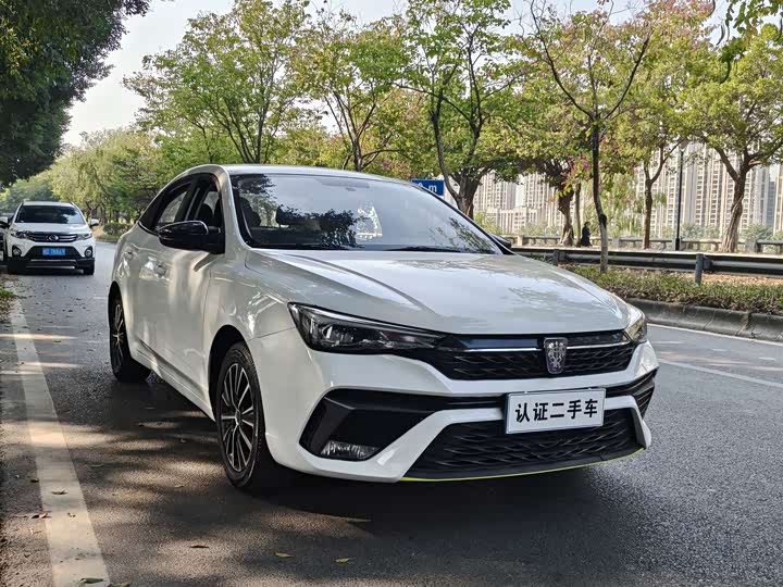 Фото 3 - Roewe i5