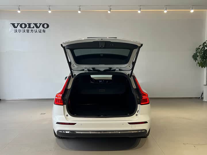 Фото 7 - Volvo V60