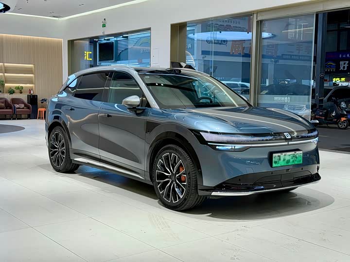 Фото 3 - Zeekr 7X