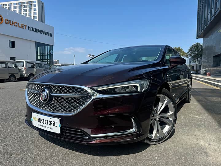 Фото 1 - Buick LaCrosse