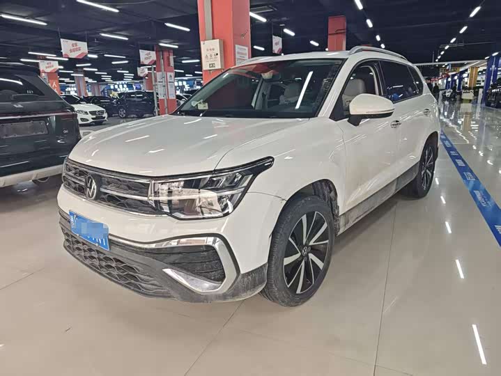 Фото 1 - Volkswagen Tharu