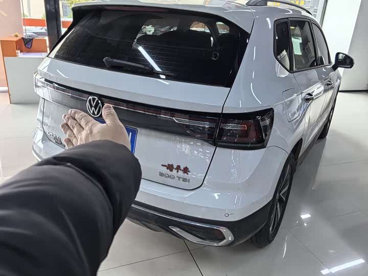 Фото 3 - Volkswagen Tharu