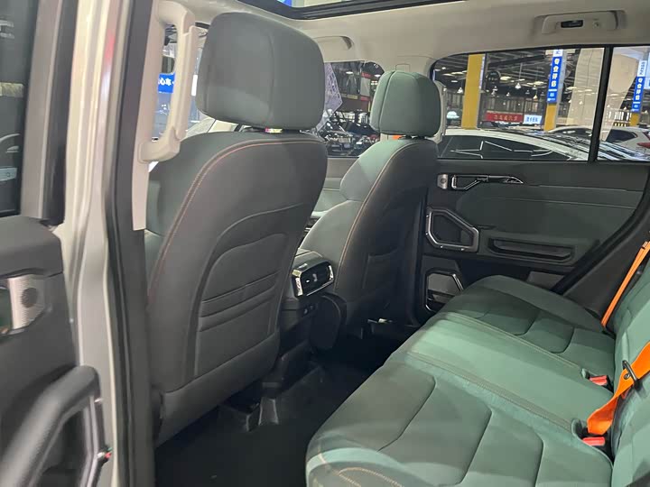 Фото 8 - Jetour T2