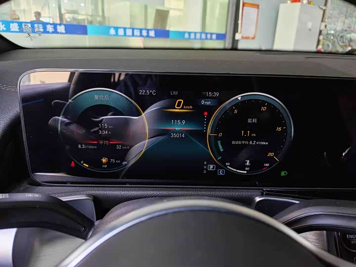 Фото 5 - Mercedes-Benz GLB-Class