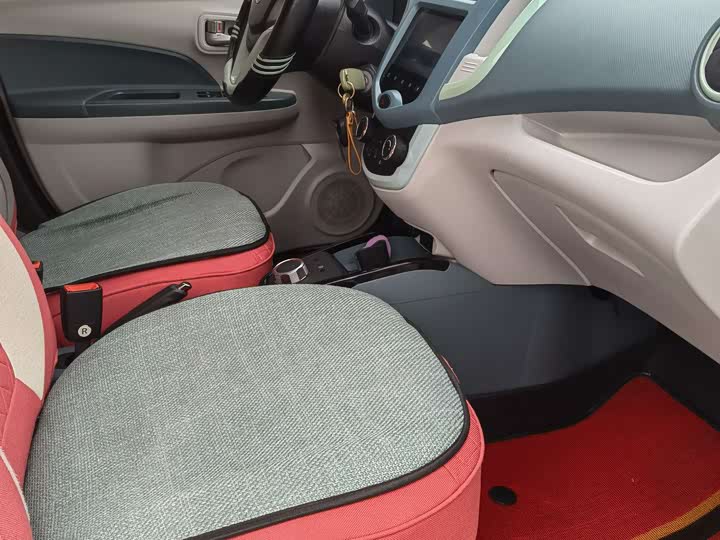 Фото 7 - Changan BenBen E-Star