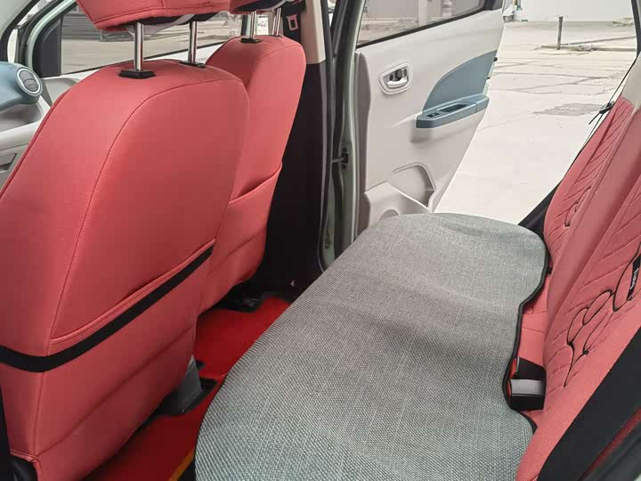 Фото 8 - Changan BenBen E-Star