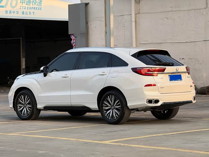 Фото 3 - Honda Avancier