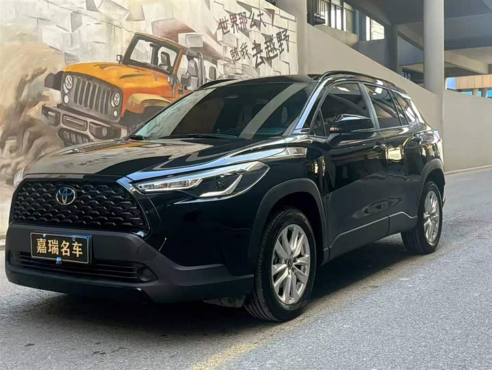 Фото 1 - Toyota Corolla Cross