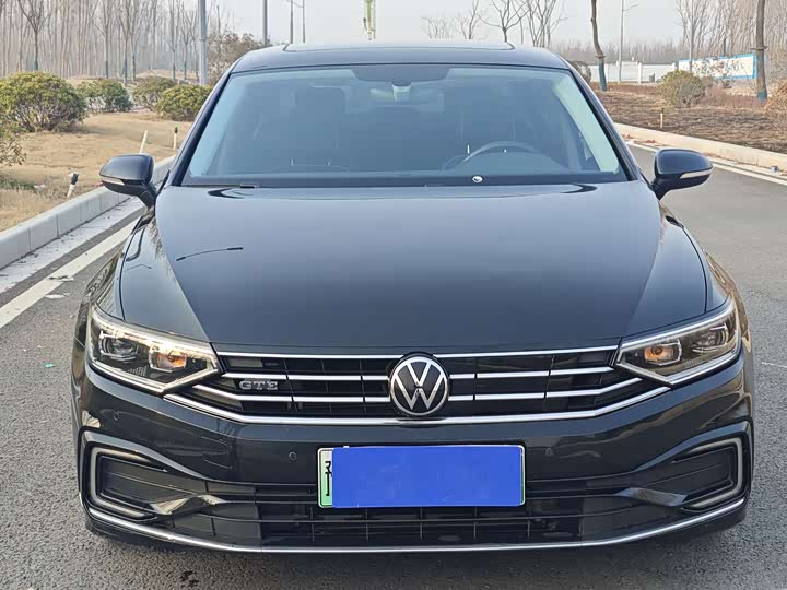 Фото 2 - Volkswagen Magotan GTE Hybrid