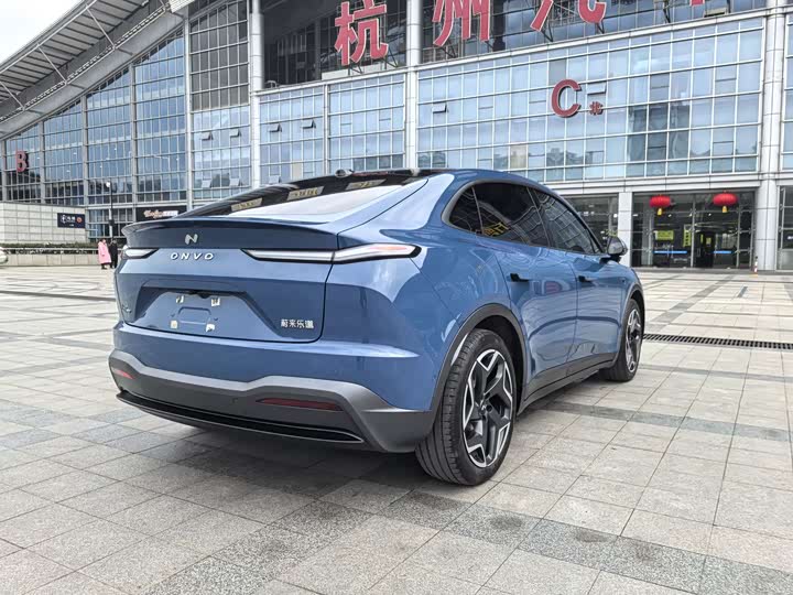 Фото 7 - Nio Onvo L60