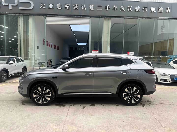 Фото 7 - BYD Song Plus Hybrid/EV