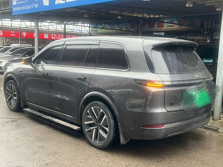 Фото 2 - LiXiang L9