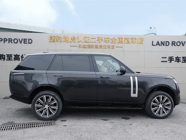 Фото 9 - Land Rover Range Rover