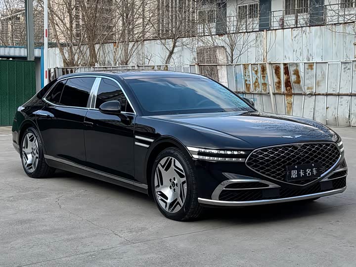 Фото 3 - Genesis G90