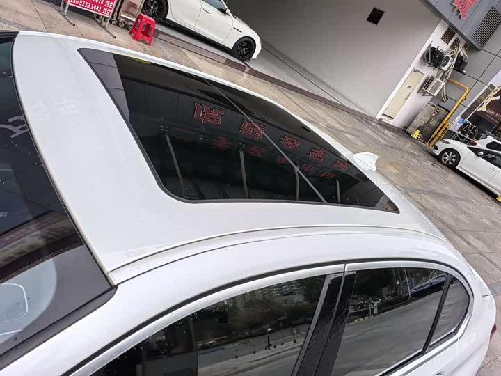 Фото 7 - BMW 3 Series